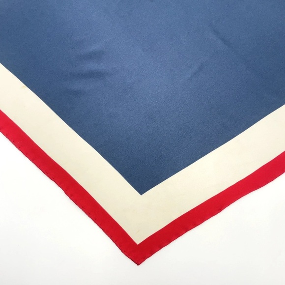 CHANEL Foulard - Red Cream Blue Gift 🎁 Ribbon 🎀 Tie Design - Picture 10 of 12